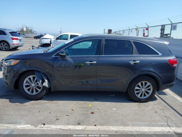 5XYPG4A32HG297353 KIA 2017