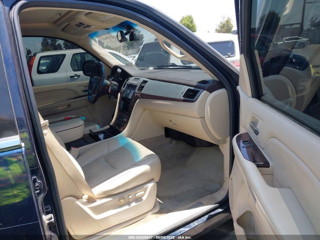 2008 CADILLAC ESCALADE 1GYFK63828R228575 Photo 4