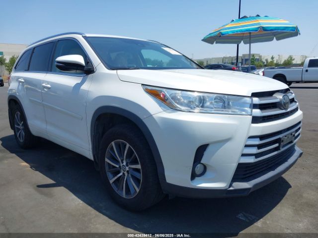 2018 TOYOTA HIGHLANDER 5TDJZRFH3JS876149
