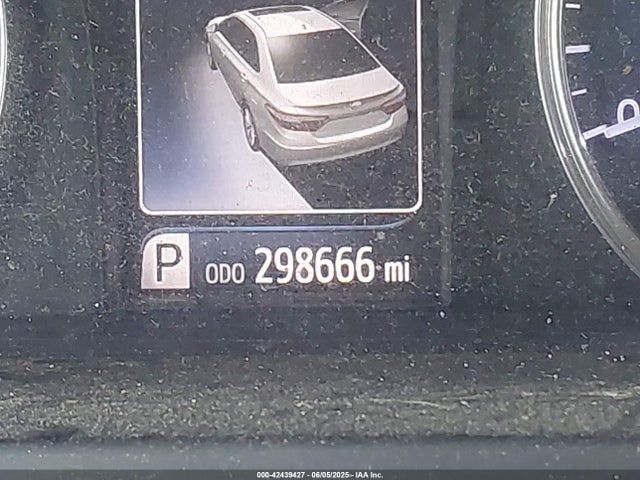 4T1BD1FKXFU166549 Toyota Camry Hybrid Le
