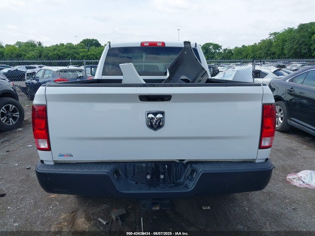3C6JR6AG5JG145998 RAM 1500