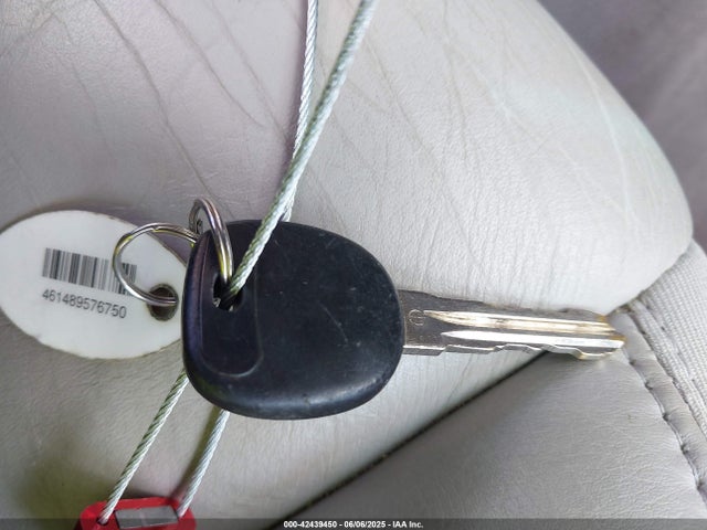 2010 CADILLAC DTS 1G6KH5EY2AU136849 Photo 10