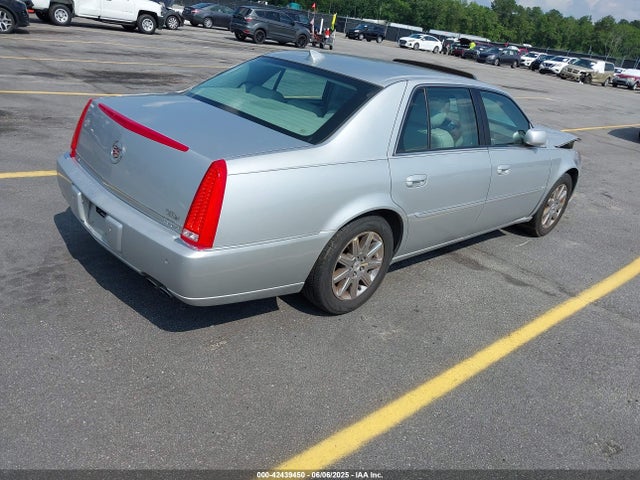 2010 CADILLAC DTS 1G6KH5EY2AU136849 Photo 3