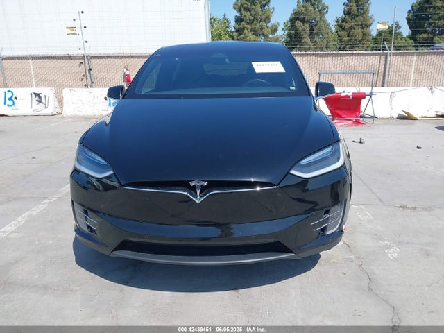 Tesla Model X 100d/75d/90d 2017 5YJXCBE23HF027198 Image 12