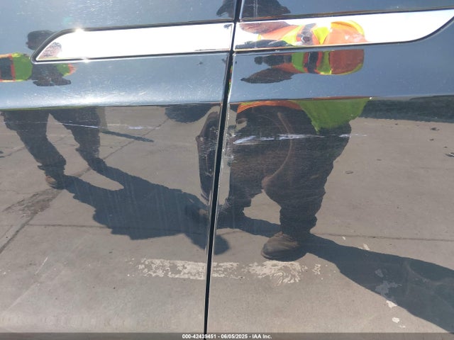 Tesla Model X 100d/75d/90d 2017 5YJXCBE23HF027198 Image 19