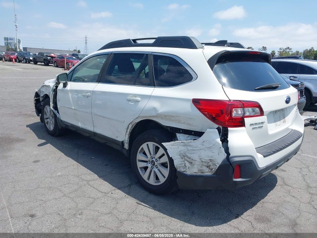 Subaru u5 2018 4S4BSAFC6J3317870 Image 3