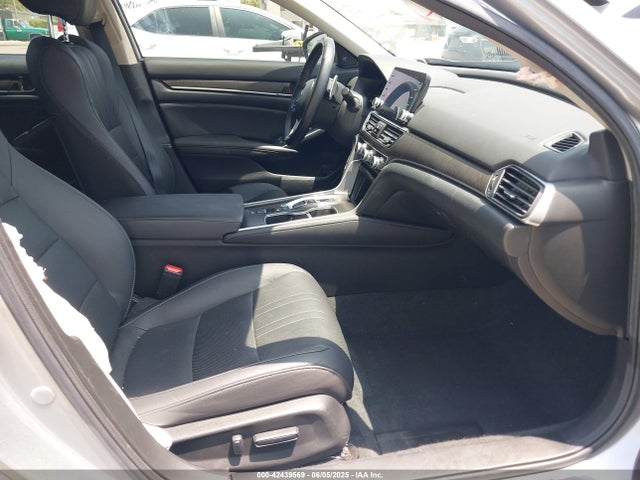 1HGCV3F53MA000126 Honda Accord Hybrid Ex-l