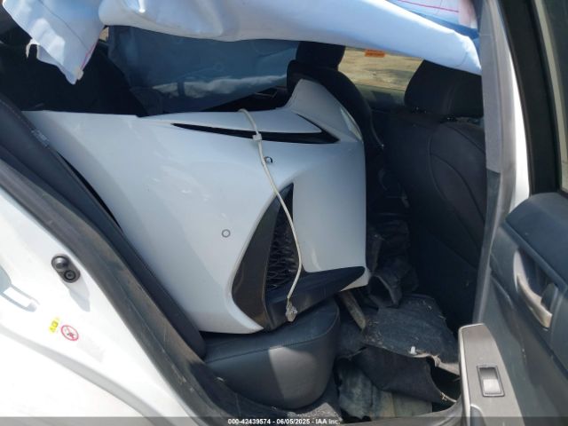 2019 LEXUS IS 300 JTHBA1D22K5088576 Photo 7