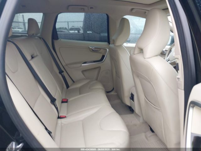 2016 VOLVO XC60 YV440MDKXG2825947 Photo 7