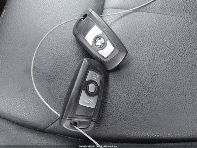 2013 BMW 320I WBA3C3C52DF979114 Photo 10