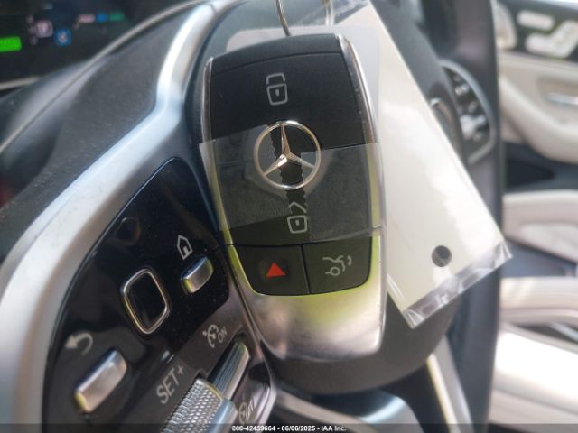 4JGFF5KE7NA658975 Mercedes-Benz m256