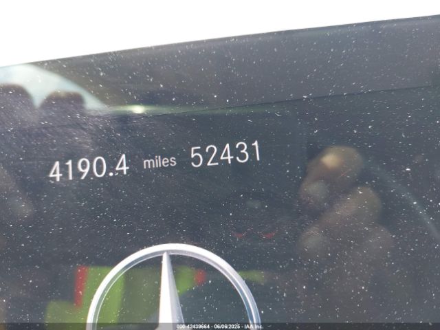 4JGFF5KE7NA658975 Mercedes-Benz m256