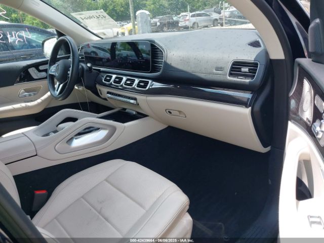 4JGFF5KE7NA658975 Mercedes-Benz m256