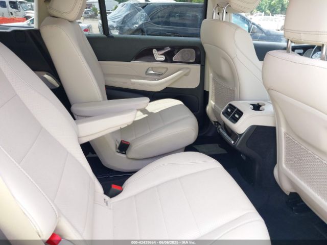 4JGFF5KE7NA658975 Mercedes-Benz m256