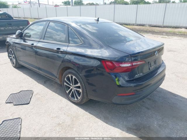 2024 VOLKSWAGEN JETTA 3VWBM7BU7RM046762 Photo 2