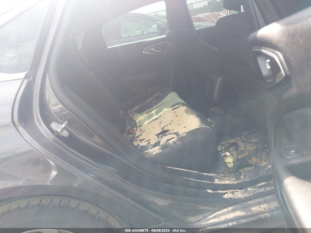 Chrysler 200 2016 1C3CCCAB6GN128072 Image 8