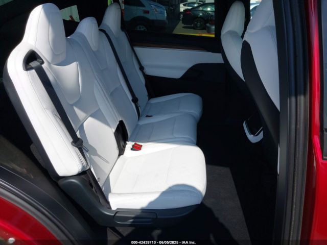 2024 TESLA MODEL X 7SAXCDE52RF433922 Photo 7