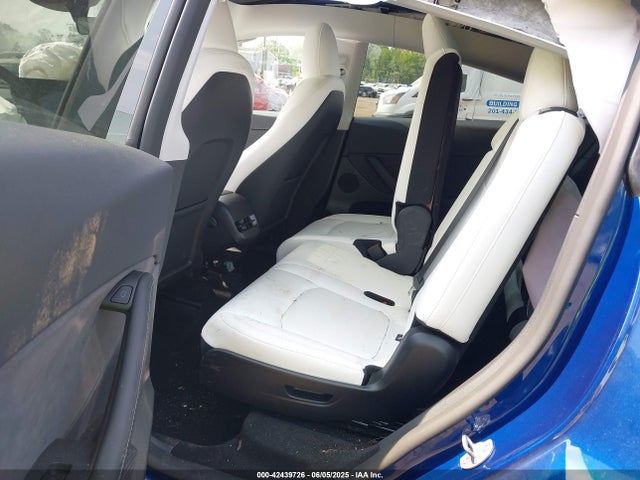 2025 TESLA MODEL Y 7SAYGAEE1SF251030 Photo 7