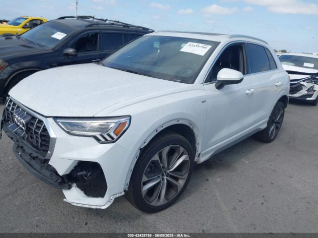 2020 AUDI Q3 WA1EECF38L1118221 Photo 1