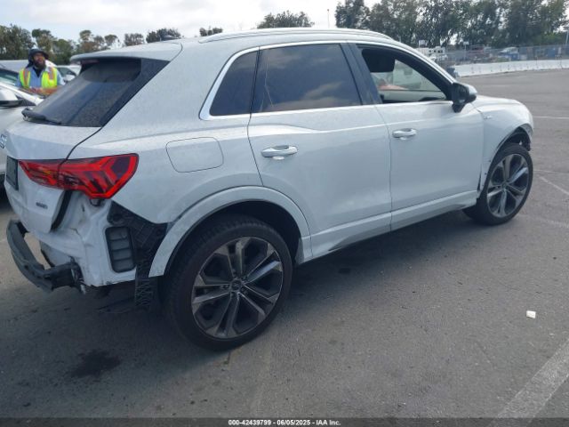 2020 AUDI Q3 WA1EECF38L1118221 Photo 3