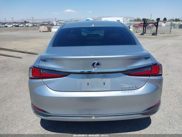 58ADA1C12NU017850 Lexus a25a-fxs, 3nm