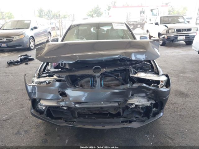 WBA8E1C37HA029823 BMW 330e