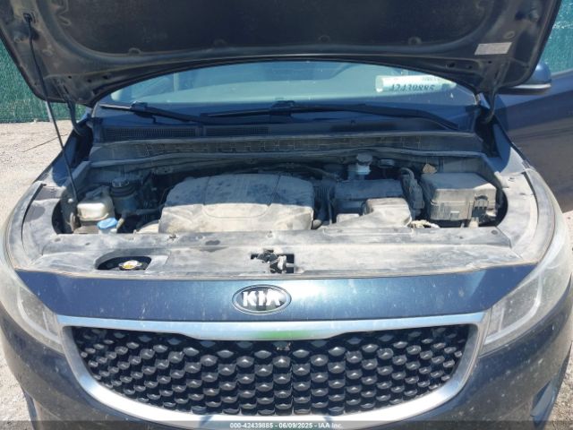 KNDMB5C17G6114310 KIA SEDONA LX