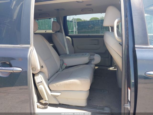 KNDMB5C17G6114310 KIA SEDONA LX