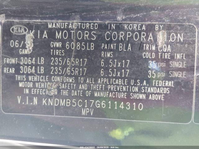KNDMB5C17G6114310 KIA SEDONA LX
