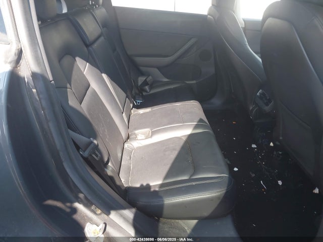 2020 TESLA MODEL Y 5YJYGDEE8LF008458 Photo 7
