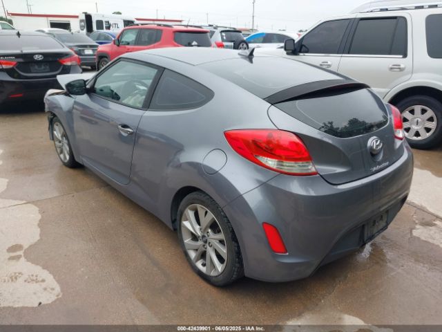 KMHTC6AD2GU300548 Hyundai Veloster