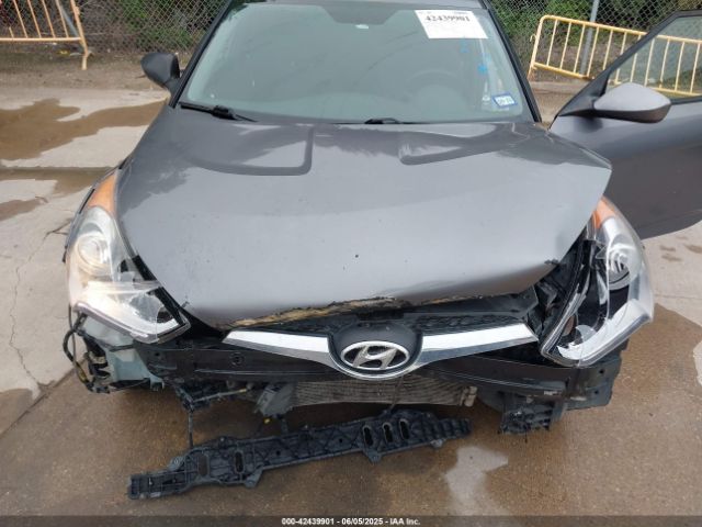 KMHTC6AD2GU300548 Hyundai Veloster