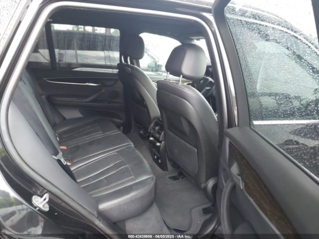 2018 BMW X5 5UXKR0C50J0Y02733 Photo 7