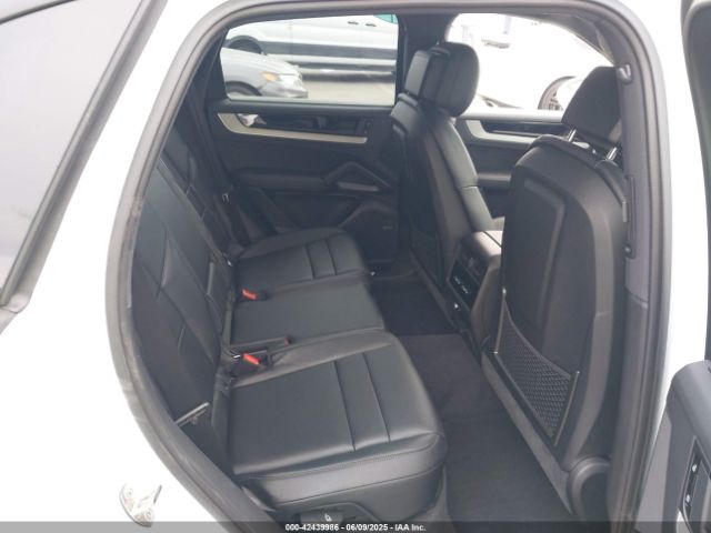 2024 PORSCHE CAYENNE WP1AA2AY6RDA14314 Photo 7