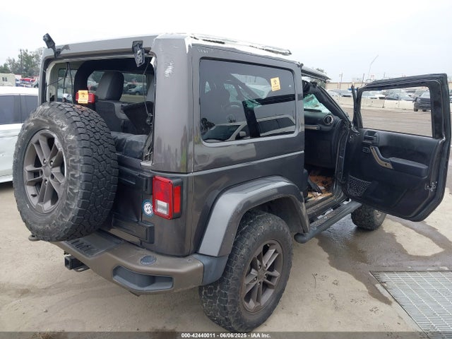 1C4GJWBG5HL524067 Jeep Wrangler