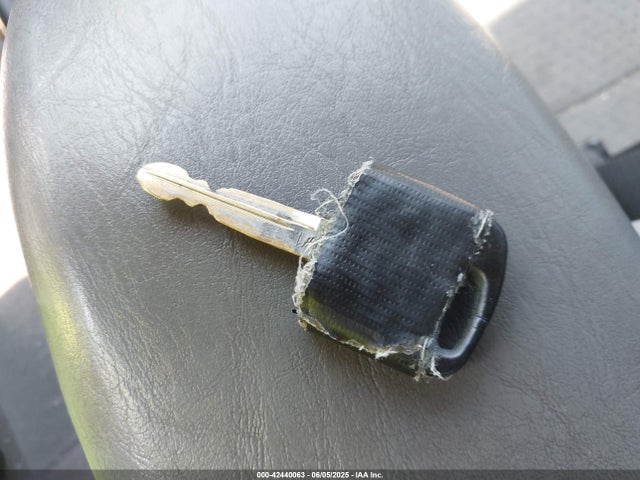 42440063 :رقم المزاد ، 1FAFP36393W343129 vin ، 2003 Ford Focus Se/ztw مزاد بيع