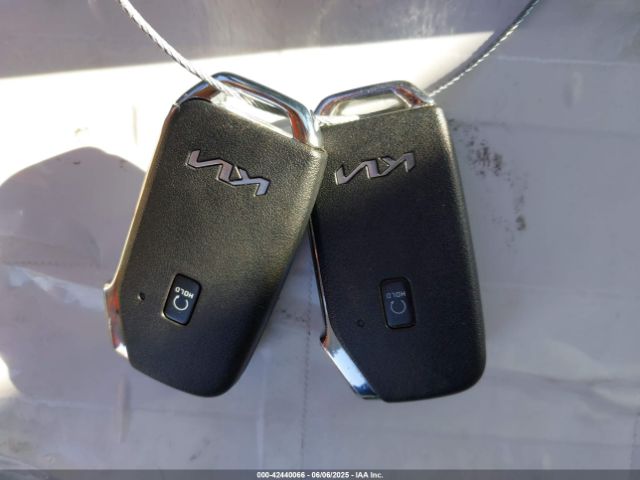 3KPF54AD6RE804067 KIA mpi nu