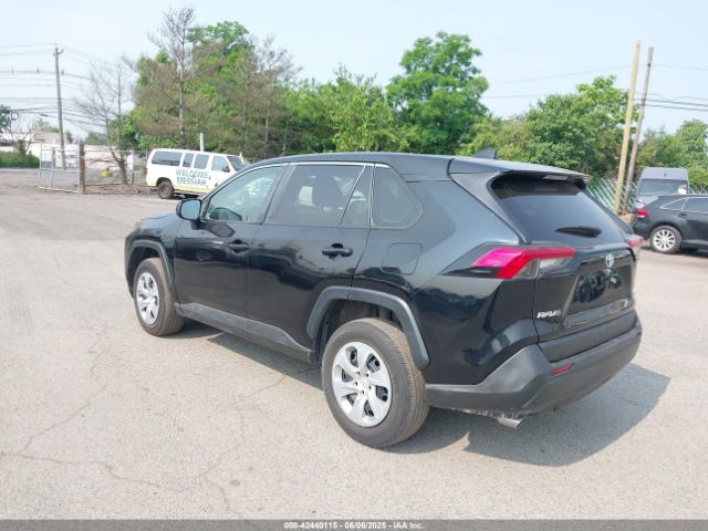 2T3F1RFV5NW283108 Toyota RAV4 LE