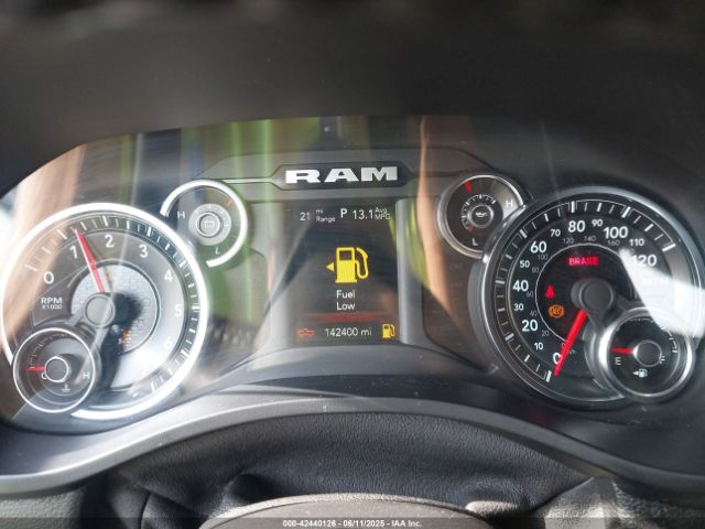 2019 RAM 1500 1C6RREMT4KN891115 Photo 6