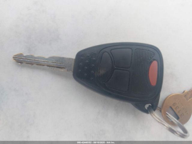 2005 CHRYSLER PACIFICA 2C4GF68475R658287 Photo 10