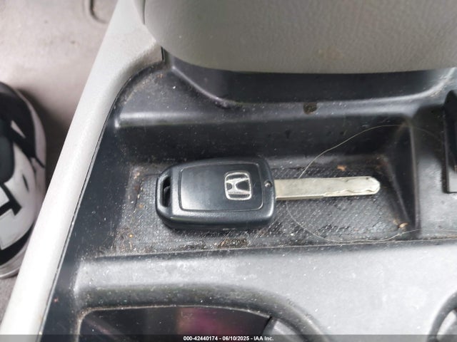 5J6RM3H3XEL038282 Honda k24z7