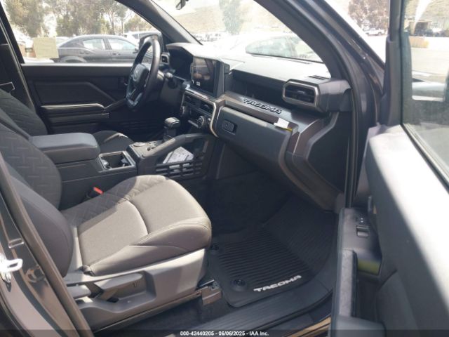 2024 TOYOTA TACOMA 3TMKB5FN6RM023621 Photo 4