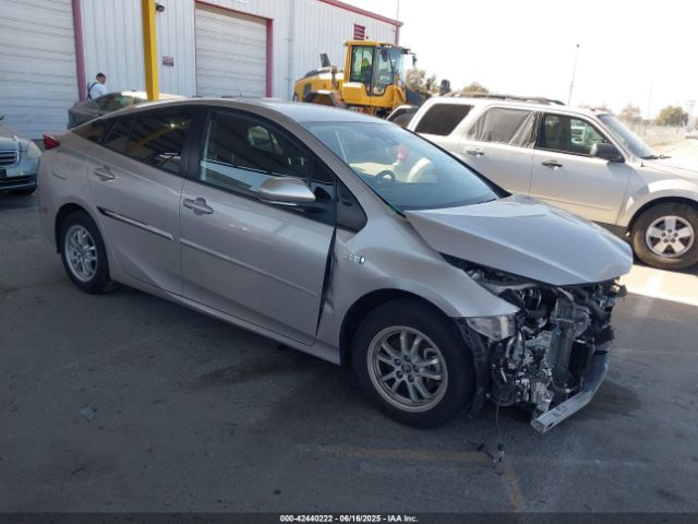 2021 TOYOTA PRIUS PRIME JTDKAMFP5M3168187