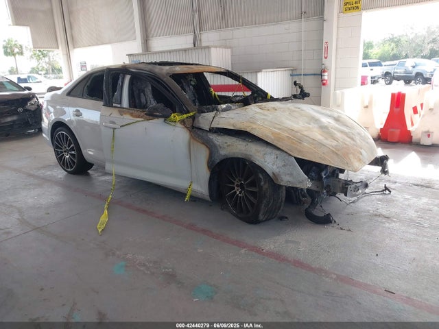 2019 AUDI A4 WAUGMAF46KN022381 Photo 0