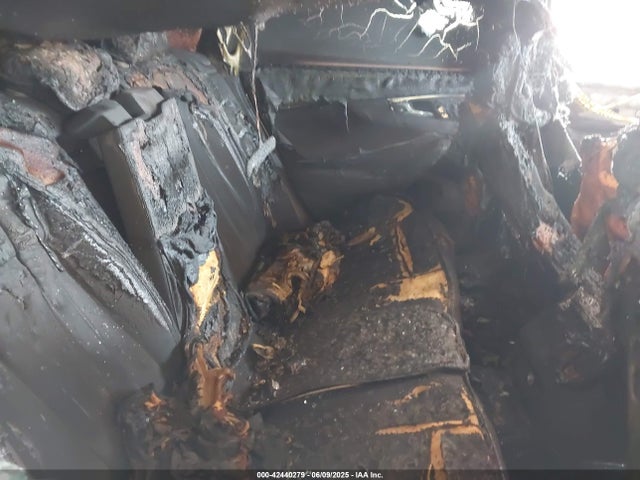 2019 AUDI A4 WAUGMAF46KN022381 Photo 7