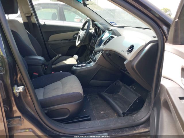1G1PB5SH1E7367053 Chevrolet luw