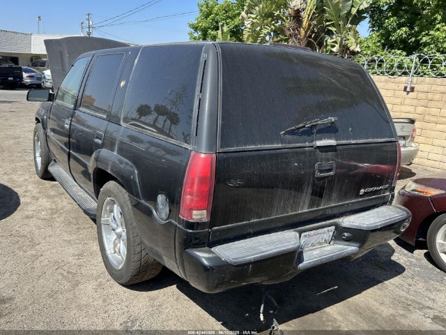 1999 CADILLAC ESCALADE 1GYEK13R7XR408723 Photo 2