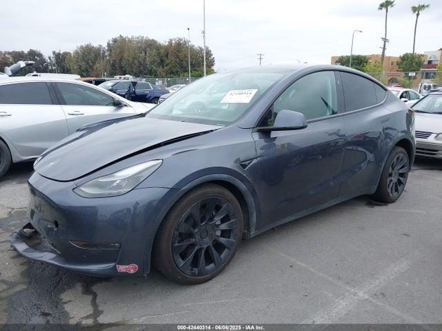 7SAYGDEE5PF916715 Tesla Model Y