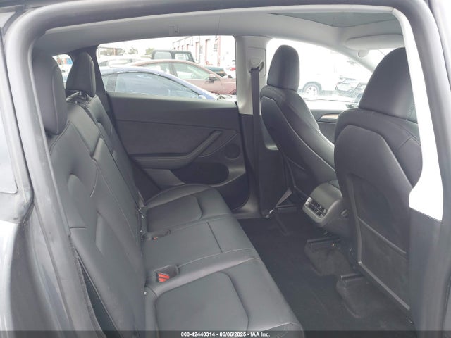 7SAYGDEE5PF916715 Tesla Model Y