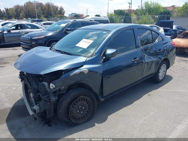 3N1CN7AP5GL829701 Nissan 2016